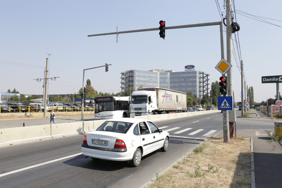 Licitația privind construirea primei pasarele pietonale din Craiova, situată la semafoarele de pe strada Henry Ford, a fost anulată