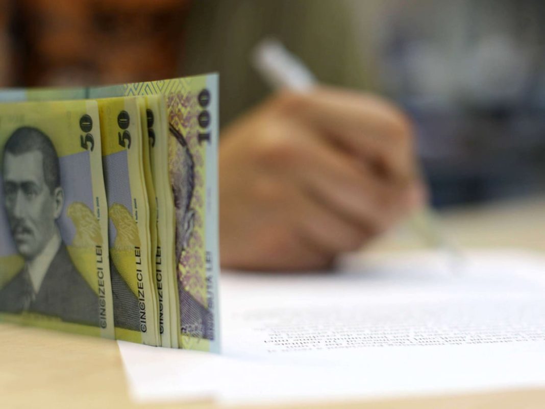 Prevederea privind interzicerea cumulului pensie-salariu la stat, scoasă din Pachetul doi de măsuri fiscale