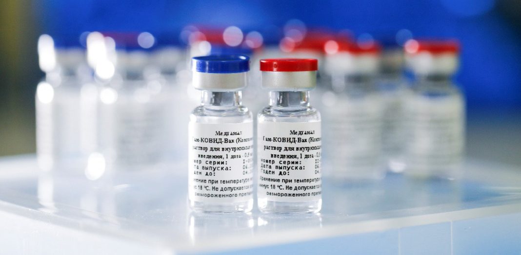 Rusia anunță finalizarea testărilor clinice pentru un al doilea vaccin anti-Covid-19