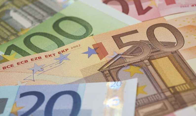 Se va elimina pragul de 5.000 de euro de la microgranturile pentru IMM