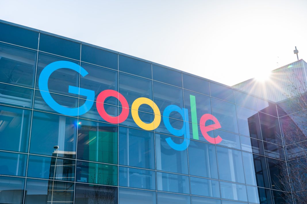 Google, cel mai cunoscut motor de căutare din lume, împlinește 22 de ani