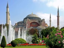 Isis pregătea un atentat asupra moscheei Sfânta Sofia din Istanbul