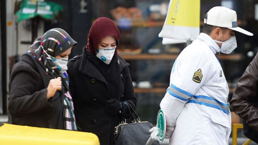 Iranul aşteaptă al treilea val de coronavirus