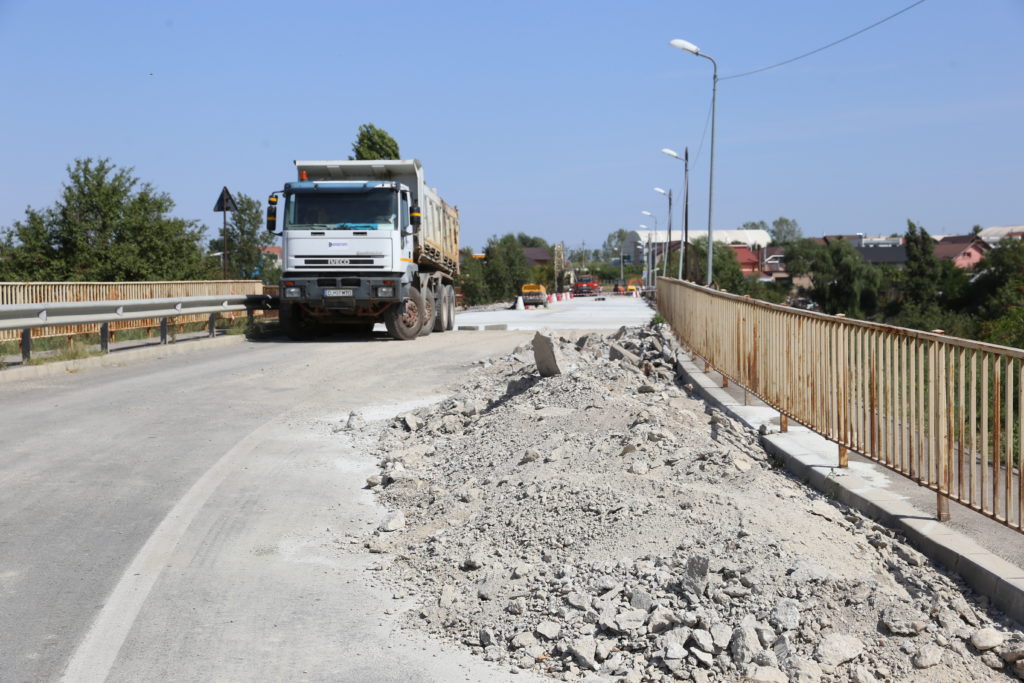 Bugetul Craiovei pentru 2021. Ce investiţii se pregătesc în Bănie