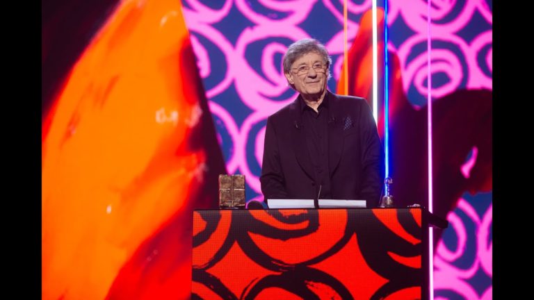 Gala UNITER la Craiova. Ion Caramitru, preşedinte UNITER: Chiar şi în vremuri potrivnice, Teatrul a stat în picioare. Şi va sta mereu (AUDIO)