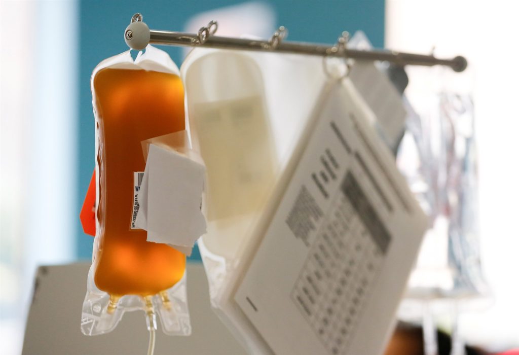 Ce eficienţă a avut plasma convalescentă în tratamentul bolnavilor Covid din ţară