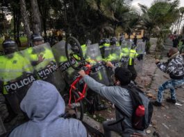 Proteste violente au avut loc în capitala Columbiei şi în alte oraşe