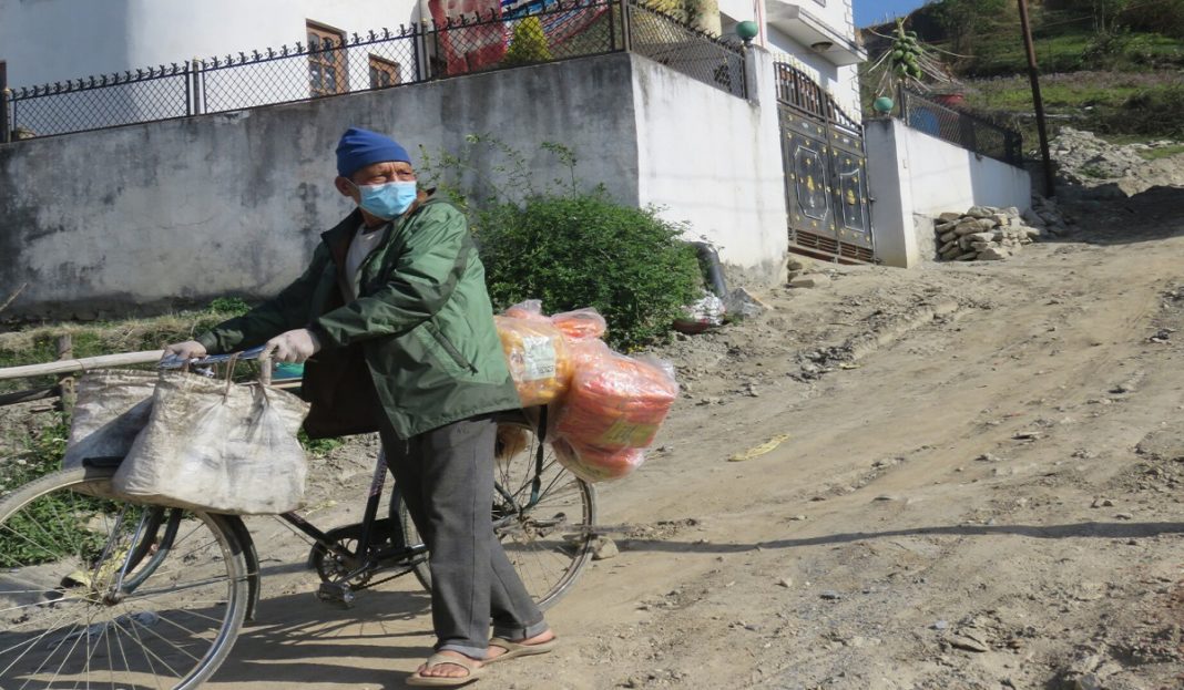 Pandemia de COVID-19 are un impact economic „devastator“ asupra categoriilor de populaţie vulnerabile