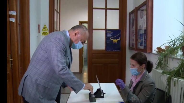 Antonie Solomon s-a dat cu PSD-ul la Consiliul Județean (CJ) Dolj și va face același lucru și în Consiliul Local (CL) Craiova