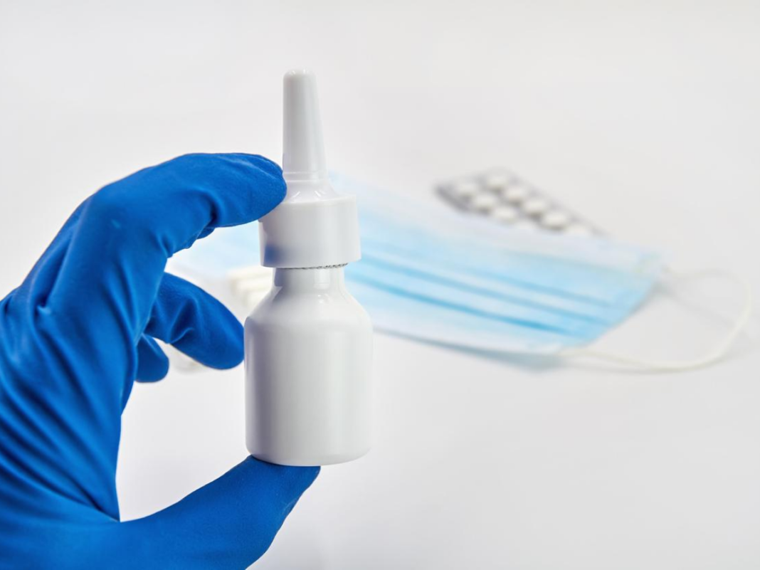 O companie australiană realizează un spray nazal care reduce dezvoltarea coronavirusului