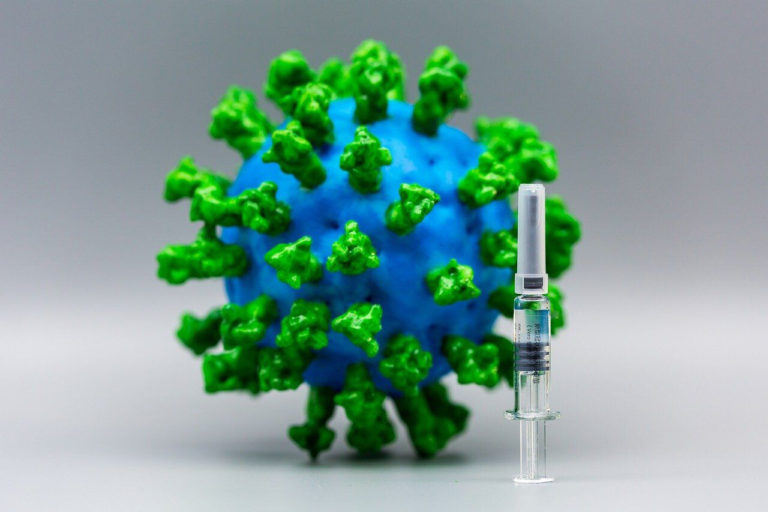 SUA refuză orice colaborare internațională privind vaccinurile