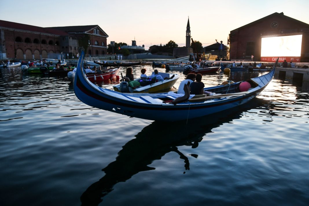 Veneţia deschide festivalul de film în vreme de pandemie