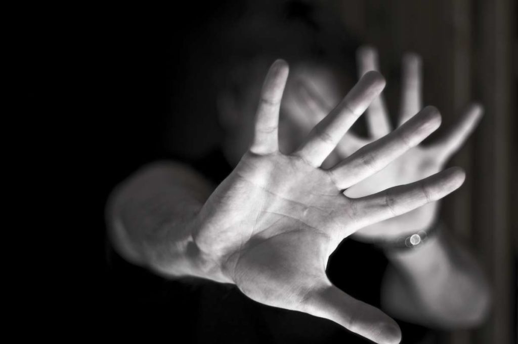 Vâlcea: Reținut pentru violență în familie