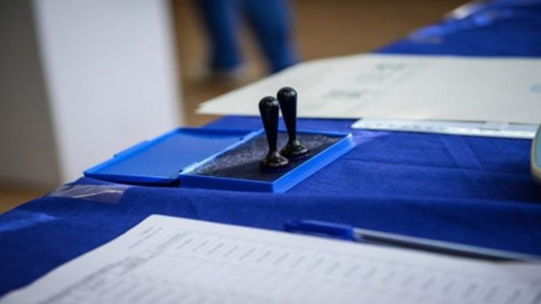 Aproape 93.000 de persoane au votat, până la ora 17.00, în secţiile din străinătate