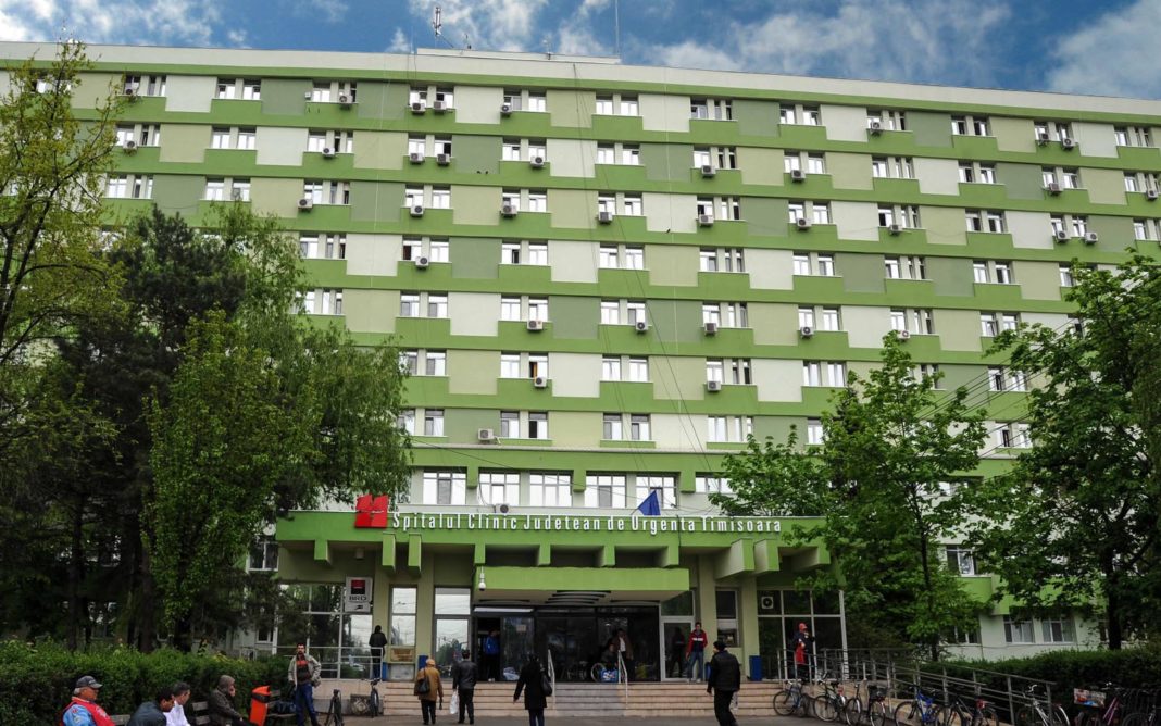 Spitalul Judeţean Timişoara redeschide 'zona roşie', pe fondul creşterii numărului de bolnavi COVID-19