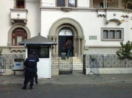 Procurorii anti-corupție din Republica Moldova fac percheziții la Consulatul din București (Foto: sputnik.md)