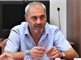 Fostul șef al Casei de Sănătate Constanța, condamnat la 6 ani de închisoare pentru că a luat mită