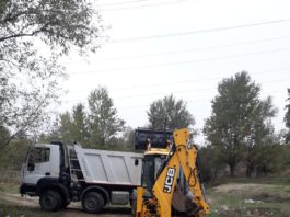 20 mc de deșeuri au fost ridicate de pe malul râului Amaradia