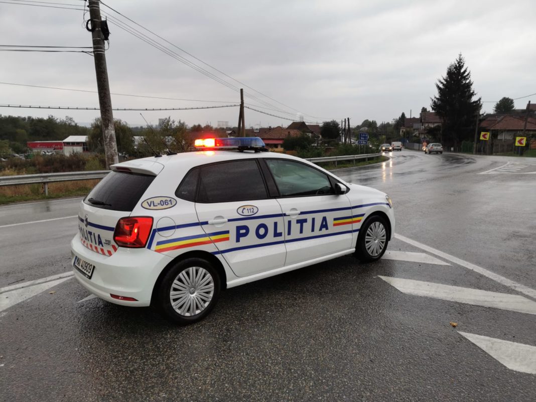 Polițiștii de la Rutieră fac mai multe recomadări pentru un trafic în siguranță
