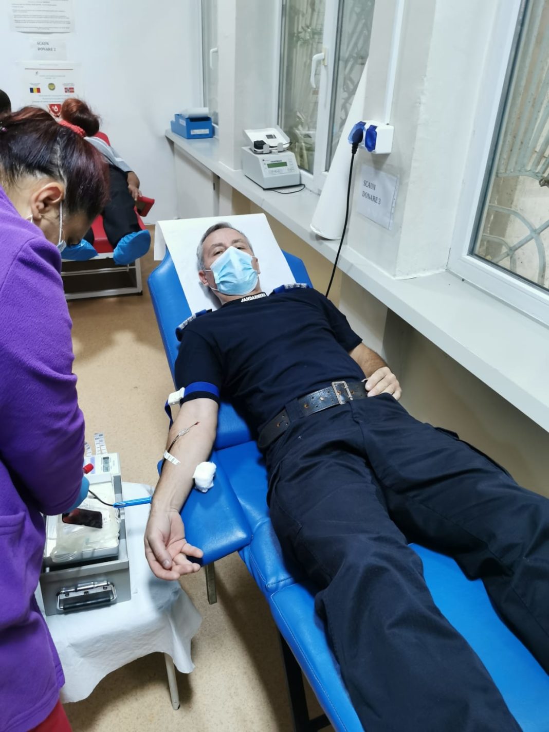 WhatsApp Image 2020-10-13 at 11.14.20 15 jandarmi olteni vor fi prezenți, astăzi și mâine, la Centrul de Transfuzie Sanguină Slatina să doneze sânge