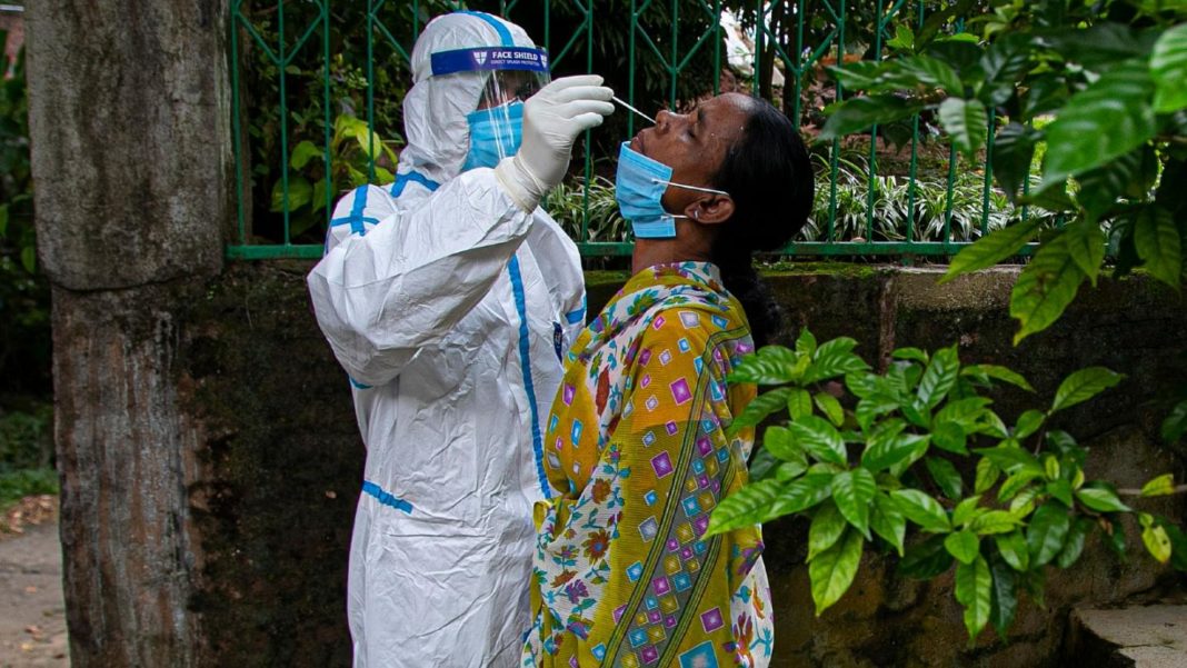 India a înregistrat în ultimele 24 de ore 48.648 de noi infecții cu coronavirus