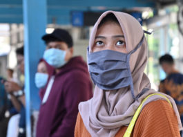 Îngrijorări în Indonezia dacă vaccinul anti-Covid este permis sub legea islamică