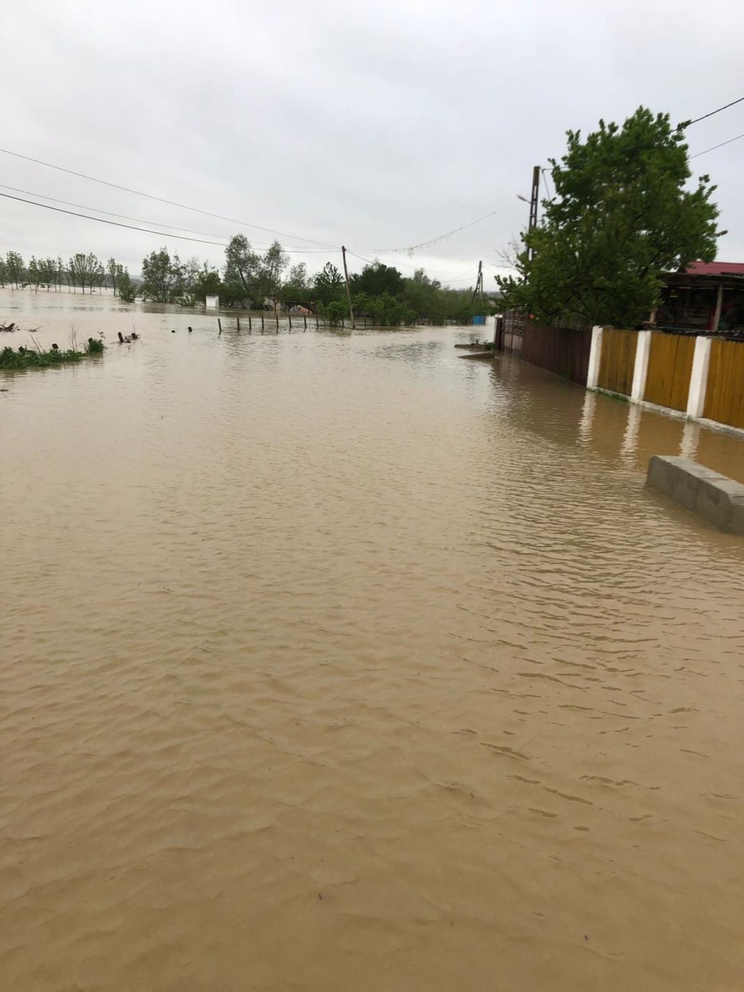 Avertizare de Cod galben de inundații, valabilă pe râuri din 30 de județe din țară, până vineri, la ora 14.00