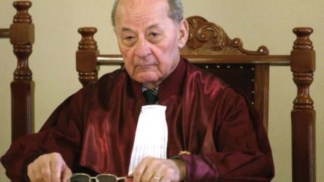 A murit Ion Predescu, fost judecător CCR