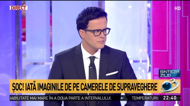 Imagini cu persoane care umblă la sacii cu voturi