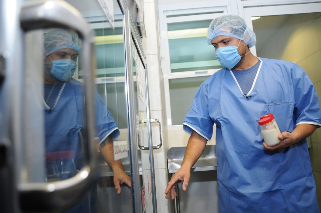 Este posibil ca medicii de familie care se ocupă de pacienți COVID să primească bani în plus