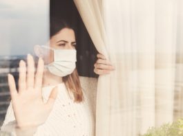 Pandemia și măsurile luate pentru limitarea răspândirii virusului afectează psihicul oamenilor