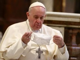 Papa Francisc a anulat pelerinajul