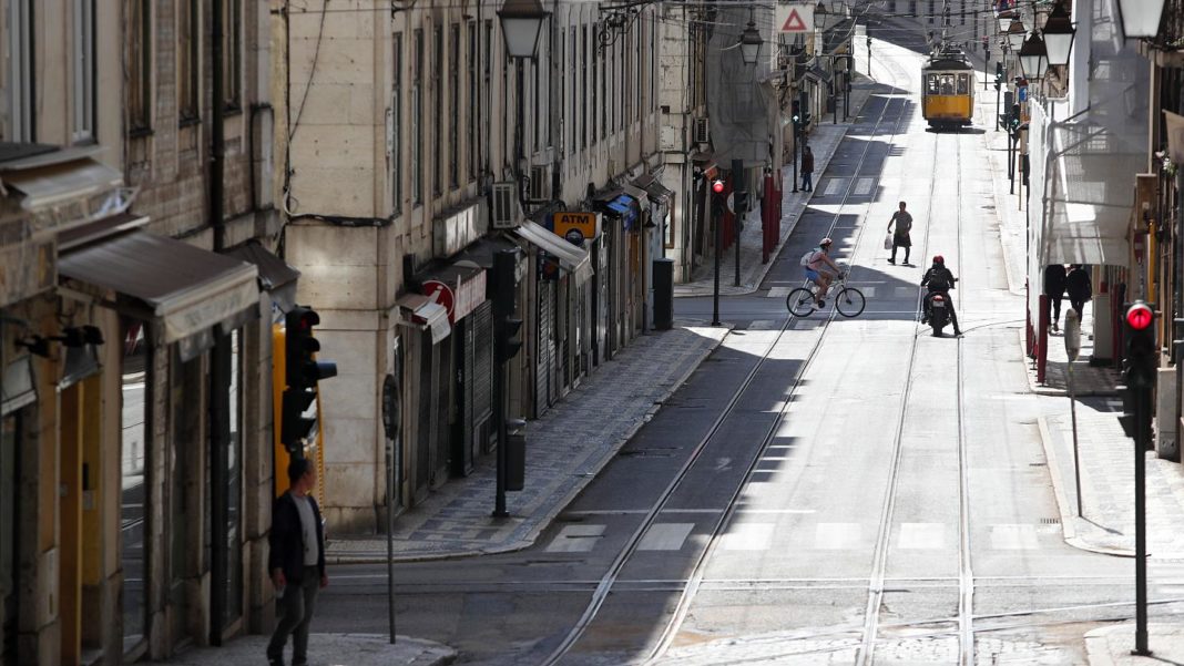 Portugalia impune închiderea parţială a trei municipalităţi din cauza evoluţiei pandemiei