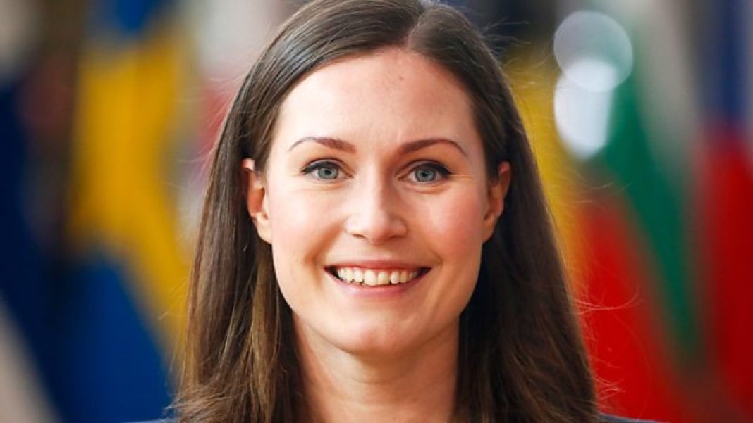 Premierul Finlandei, Sanna Marin, părăsește summitul de la Bruxelles și se plasează în izolare