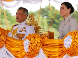 Germania îi sugerează regelui Thailandei să se întoarcă acasă