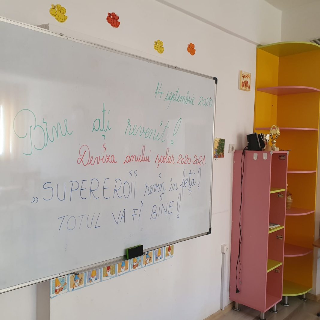 Toate şcolile şi grădiniţele, închise, luni, de Ziua Educaţiei