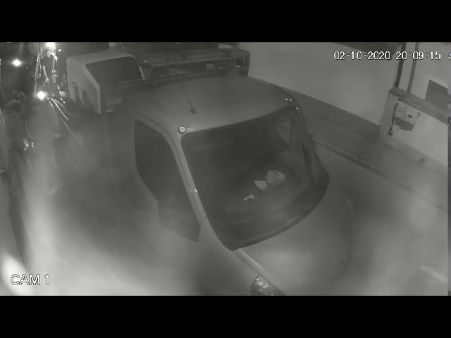 Spărgători de maşini, filmaţi în acţiune