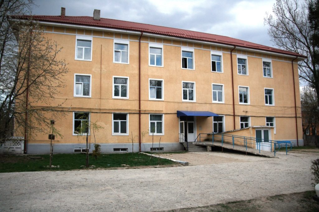 Investiții la spitalul din orașul Bălceşti. Unitatea medicală va fi redeschisă