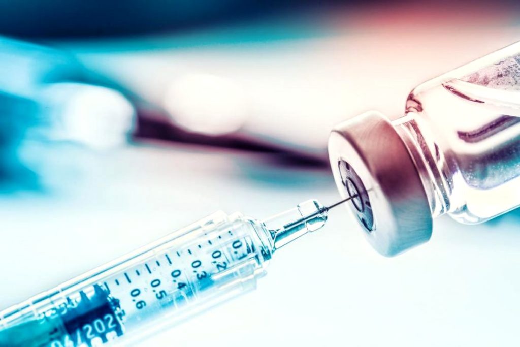 Persoanele cu risc crescut de boală, sfătuite să se vaccineze antigripal