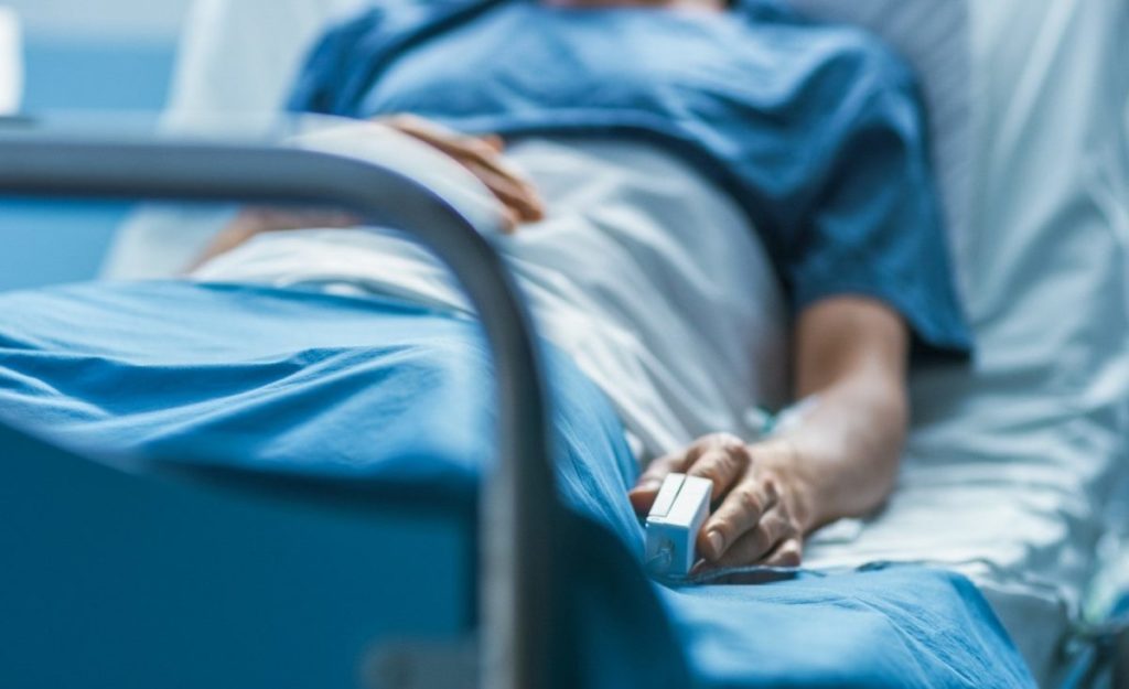De ce mor mai mulți pacienți cu COVID-19 în România decât în alte state europene