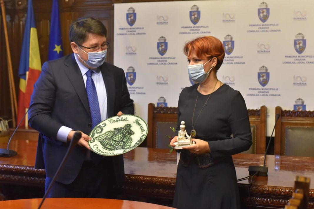 Ambasadorul Republicii Kazahstan, întâlnire cu primarul Craiovei