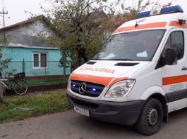 Timișoara va folosi microbuzele primăriei pentru transportul pacienților Covid-19, deoarece ambulanţele abia mai fac faţă