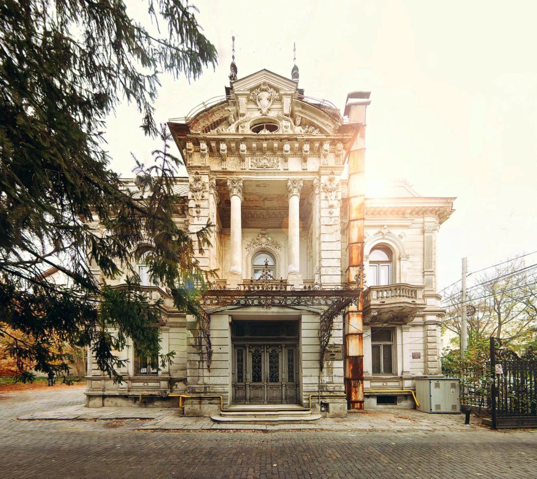 Biblioteca Franceza „Omnia” Craiova, investiţie de peste 3,5 milioane Euro