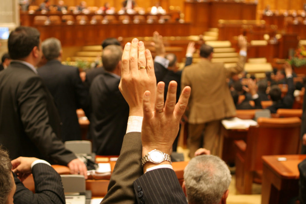 Desființarea Secției pentru Investigarea Infracțiunilor în Justiție, votată în Camera Deputaților