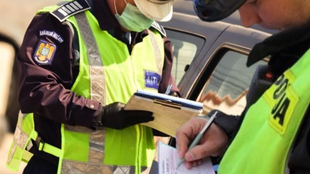 MAI: În ultimele 24 de ore au fost date 6.900 de amenzi, cele mai multe dintre ele pentru nepurtarea măștii de protecție
