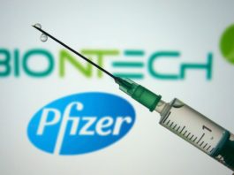 Compania Pfizer lansează un program-pilot de livrare a vaccinului său experimental anti-COVID-19 în patru state americane