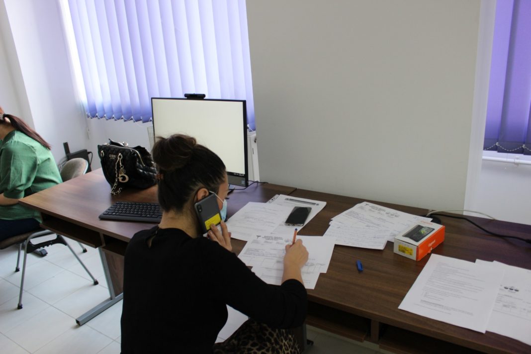 La UMF Craiova a fost înființat un centru de realizare a anchetelor epidemiologice, deservit de studenții rezidenți la specializarea Epidemiologie