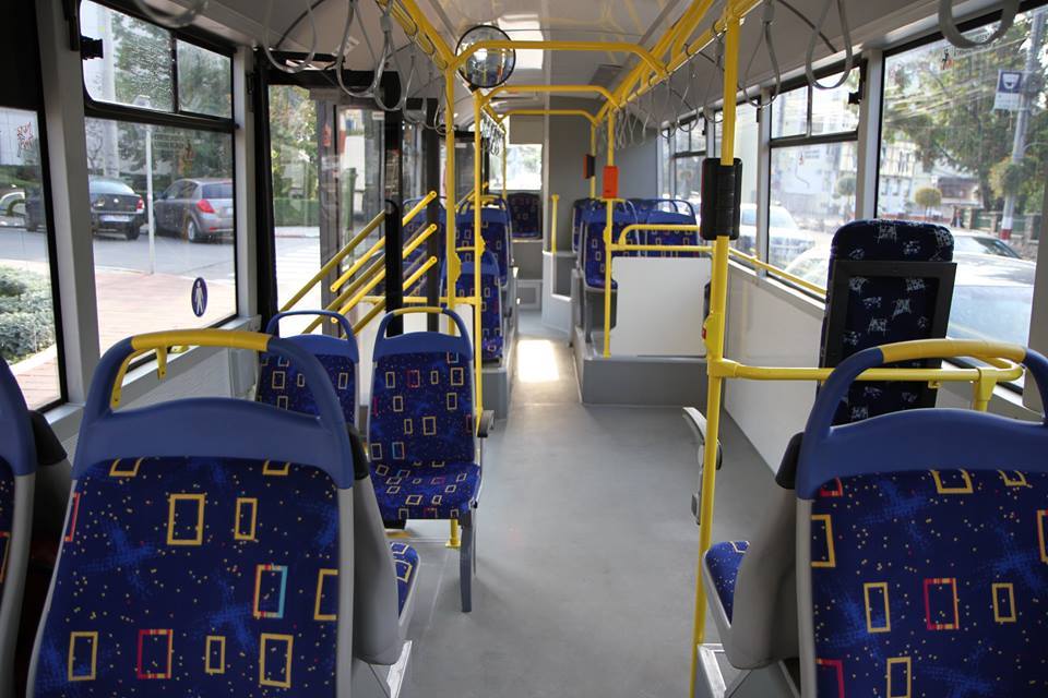 Autobuz