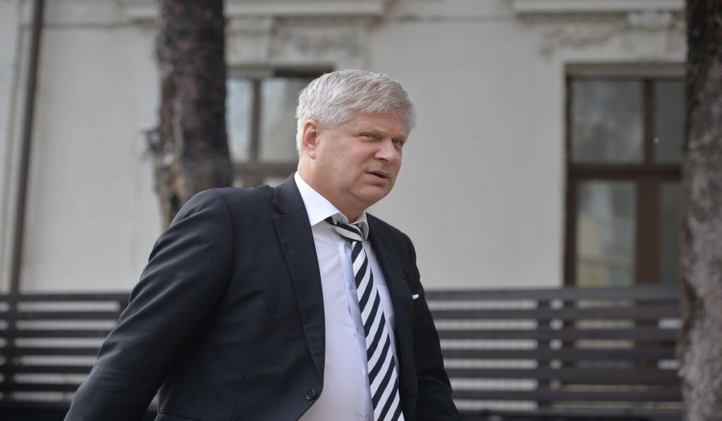 Daniel Tudorache și fosta soție garantează cu bani și trei imobile cauțiunea cerută de DNA