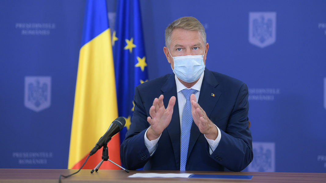 Klaus Iohannis l-a numit pe prim-ministrul Cîţu ministru interimar al Sănătăţii